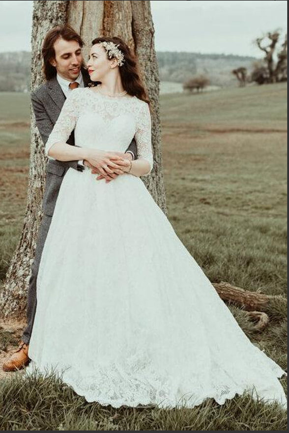Backless Half Sleeves Ivory Lace Princess Wedding Dress Bridal